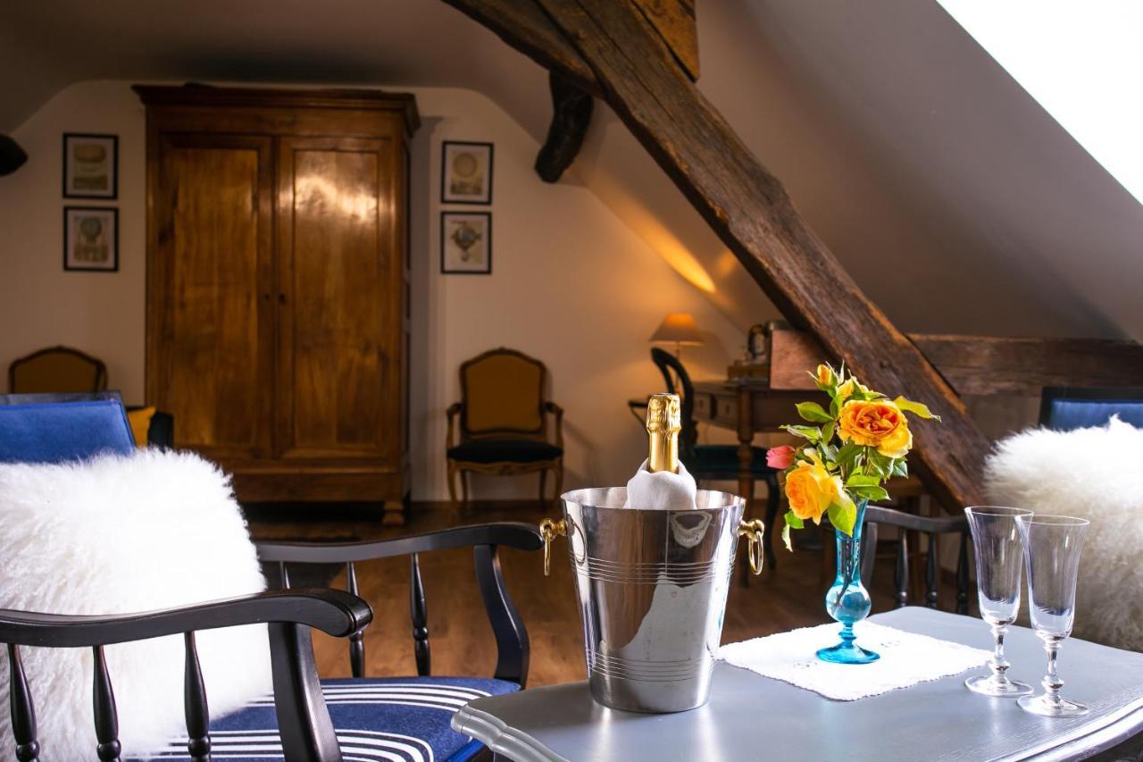 Bed and Breakfast L'Angeline Gennes-Val-de-Loire Zimmer foto