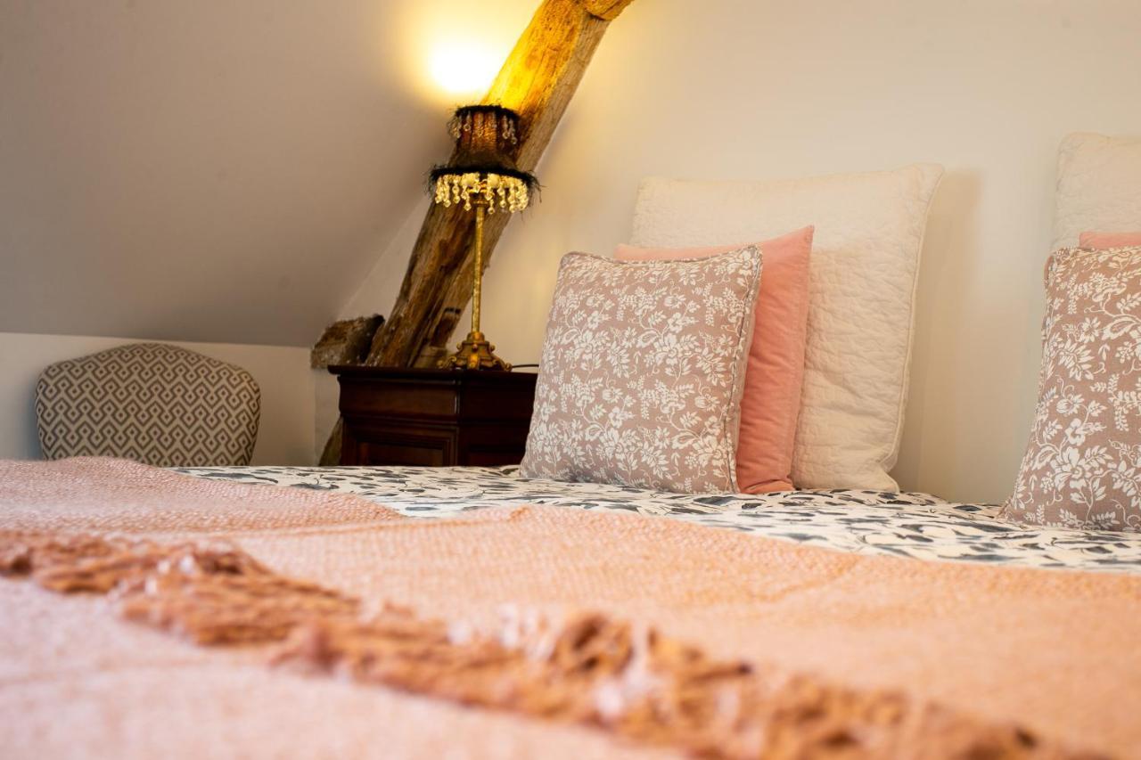 Bed and Breakfast L'Angeline Gennes-Val-de-Loire Zimmer foto